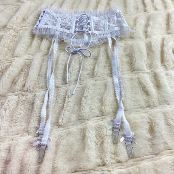 For Love And Lemons White Garter Belt - Picture 8 of 11